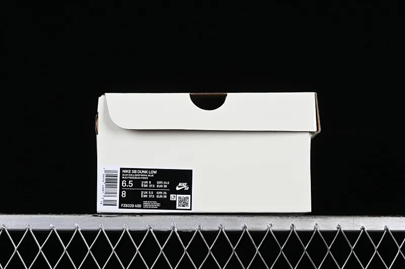 All categories Nk SB Dunk series Nk SB Dunk Low low-top sneakers F version The Powerpuff Girls x Nk SB Dunk Low Powerpuff Girls joint model low-top casual sneakers FZ8320-400